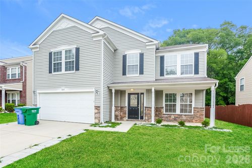 5525 Hammermill Dr, Harrisburg, NC, 28075-3931 | Card Image