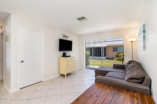 2 - 714 Catalina Rd, Condo with 1 bedrooms, 1 bathrooms and null parking in Cocoa Beach FL | Image 11