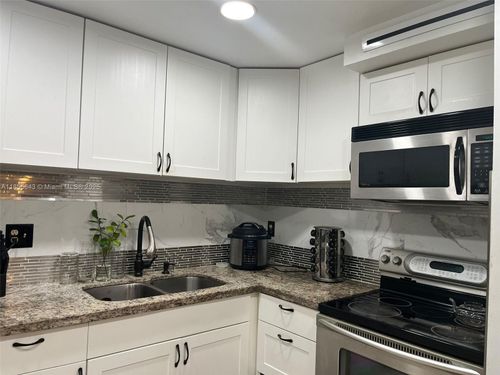 apt-104-4166 Inverrary Dr, Lauderhill, FL, 33319-4501 | Card Image