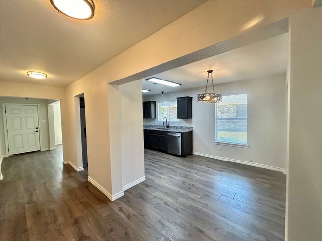 1712 Creekside Ave, House other with 4 bedrooms, 2 bathrooms and null parking in Sherman TX | Image 9