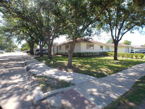 1301 Glenmore Dr, Pasadena, TX, 77503-2703 | Card Image