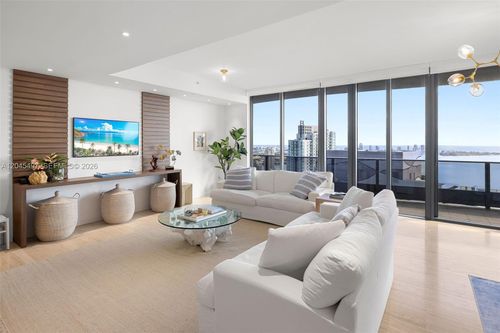 ph5403-1000 Brickell Plz, Miami, FL, 33131-3833 | Card Image