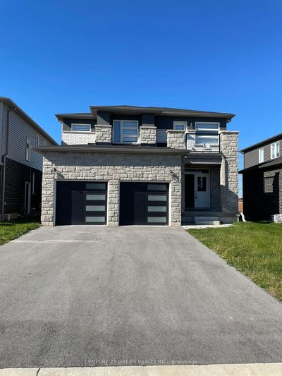 7884 Seabiscuit Dr, House other with 4 bedrooms, 3 bathrooms and 6 parking in Niagara Falls ON | Image 1