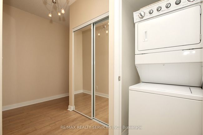 1411 - 3985 Grand Park Dr, Condo with 2 bedrooms, 2 bathrooms and 1 parking in Mississauga ON | Image 16