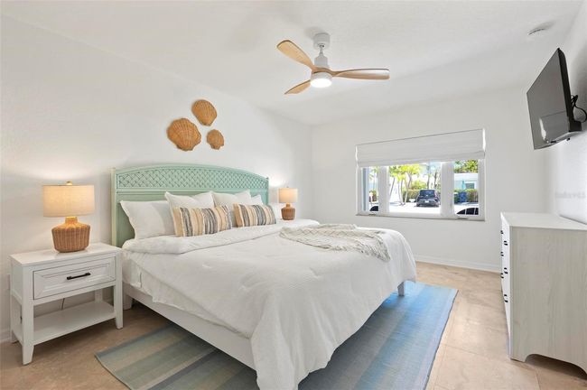 204 75 Th St, House other with 3 bedrooms, 2 bathrooms and null parking in HOLMES BEACH FL | Image 36
