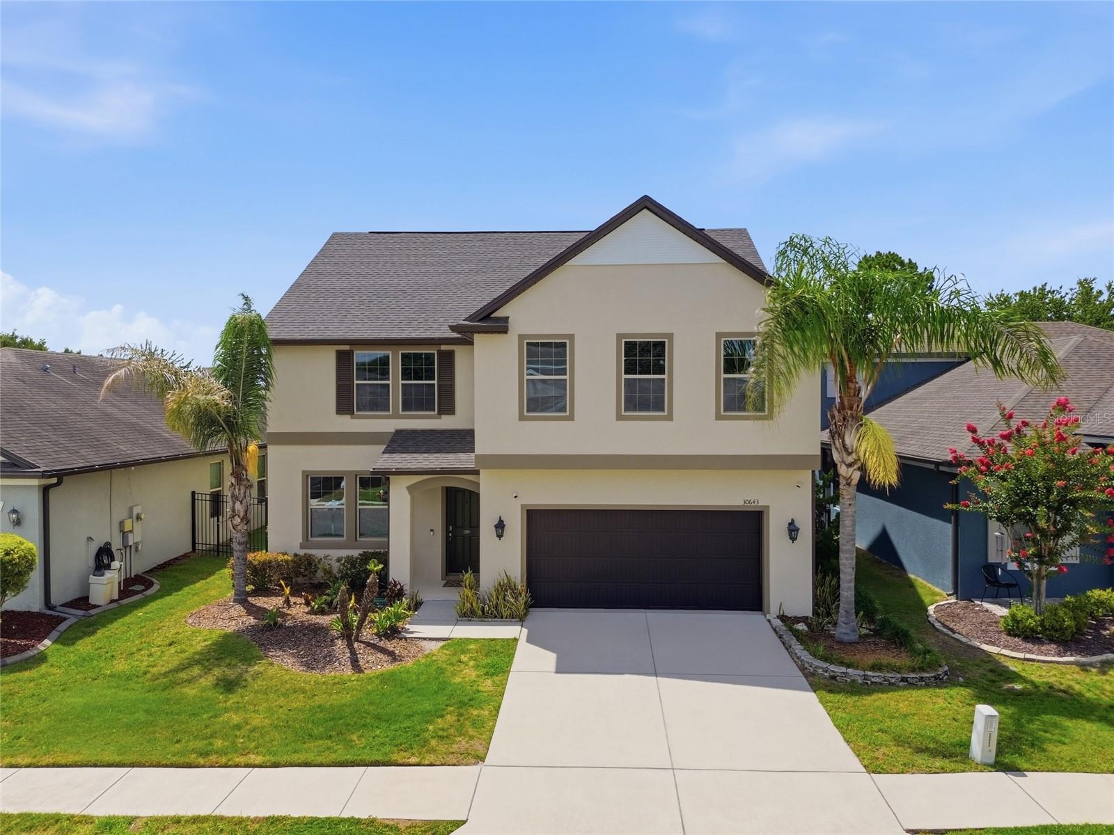 Residential in WESLEY CHAPEL