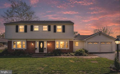 13109 Poplar Tree Rd, FAIRFAX, VA, 22033-3435 | Card Image