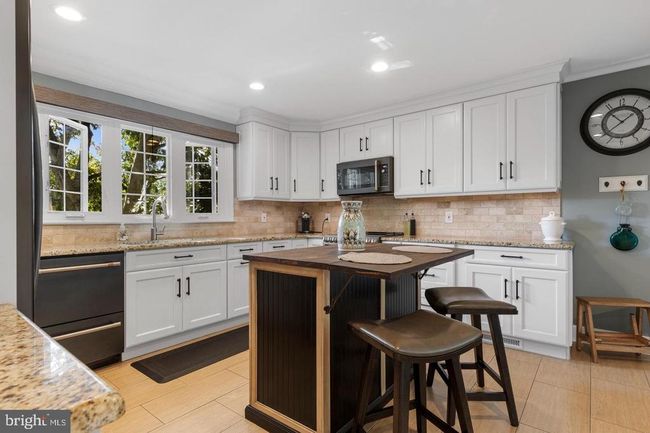 1119 Queens Way, Townhouse with 3 bedrooms, 3 bathrooms and null parking in WEST CHESTER PA | Image 11