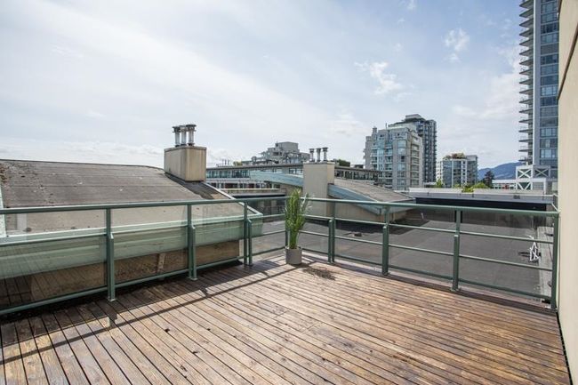 504 - 212 Lonsdale Avenue, Condo with 1 bedrooms, 1 bathrooms and 1 parking in North Vancouver BC | Image 19