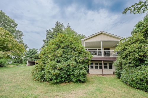 145 Hood School Rd, Indiana, PA, 15701-6501 | Card Image