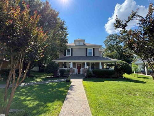 213 Brockman Ave, Greenville, SC, 29609-3429 | Card Image