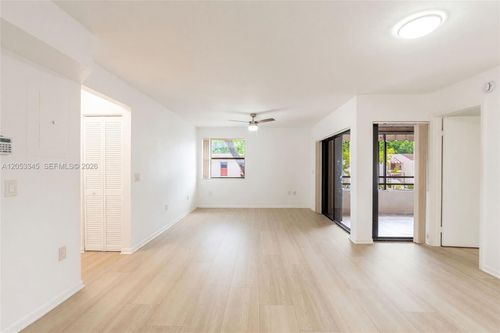 2-20260 Ne 3rd Ct, Miami, FL, 33179-5216 | Card Image