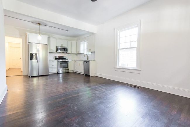 APT-2 - 536 Boulevard Pl Ne, Home with 2 bedrooms, 1 bathrooms and 1 parking in Atlanta GA | Image 5