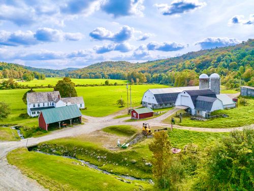 36 Woffenden Rd, Wilmington, VT, 05363-7955 | Card Image