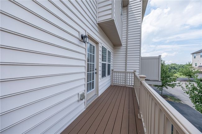 2801 Pointe View Dr, Townhouse with 3 bedrooms, 3 bathrooms and 2 parking in Mars PA | Image 18