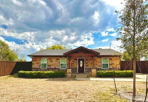 3922 Clay Ave, Irving, TX, 75061-6205 | Card Image
