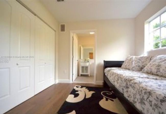 832 Wallace St, House other with 4 bedrooms, 4 bathrooms and null parking in Coral Gables FL | Image 9