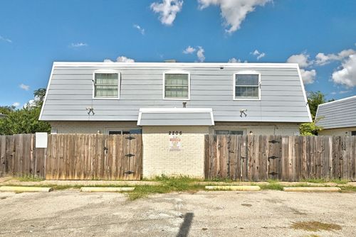 apt-103-2208 Mission Hill Cir, Austin, TX, 78741-7129 | Card Image