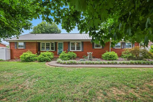 108 Van Buren St, Mc Minnville, TN, 37110-2266 | Card Image