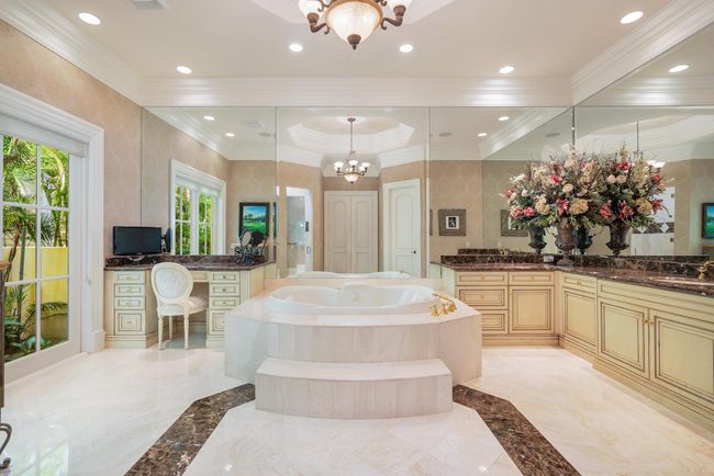 19223 Riverside Dr, House other with 5 bedrooms, 6 bathrooms and null parking in Tequesta FL | Image 30