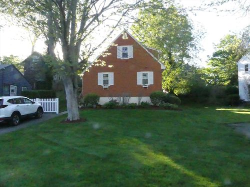 14 Lawrence St, Beverly, MA, 01915-3816 | Card Image
