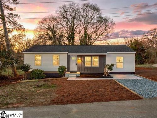 107 Cottage St, lyman, SC, 29365-1849 | Card Image