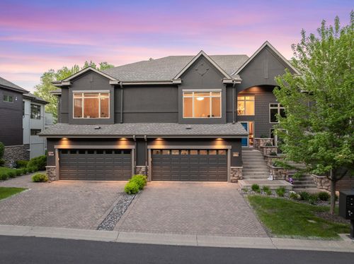 671 Willoughby Way E, Minnetonka, MN, 55305-5345 | Card Image