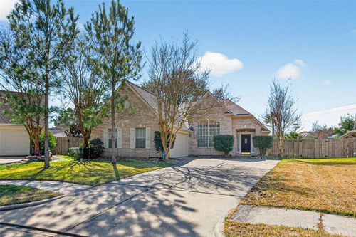 15619 Winding Valley Dr, Houston, TX, 77095-2747 | Card Image