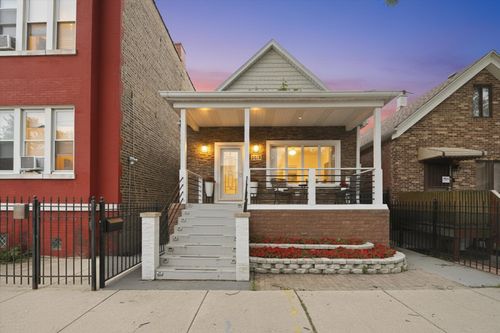 3619 S Parnell Ave, Chicago, IL, 60609-1730 | Card Image