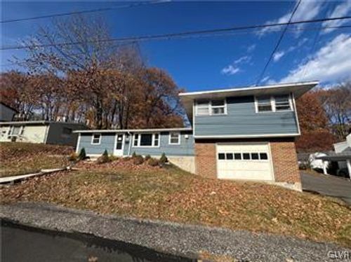 2-636 Snyder St, Pottsville, PA, 17901-3716 | Card Image