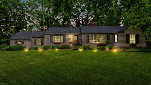 277 W Gates St, Bruce Township, MI, 48065-4353 | Card Image