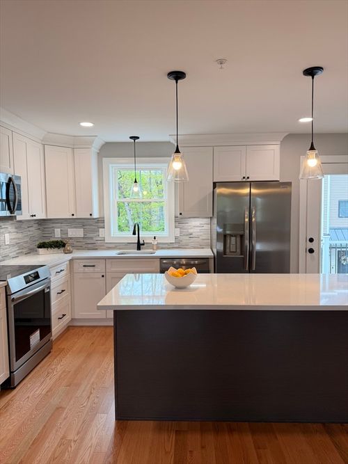 6-9 Acton Rd, Chelmsford, MA, 01824-3411 | Card Image