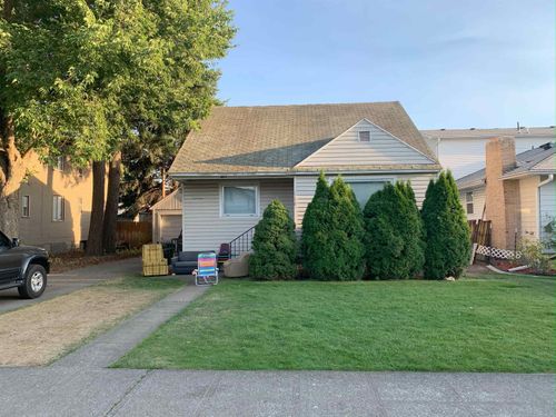 608 E Nora Ave, Spokane, WA, 99207-2449 | Card Image