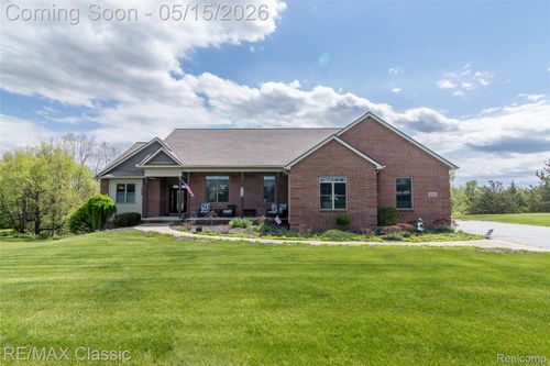 4144 Meadow Hills Dr, Pinckney, MI, 48169-8276 | Card Image