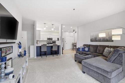 5-3360 E College Avenue, Cudahy, WI, 53110 | Card Image