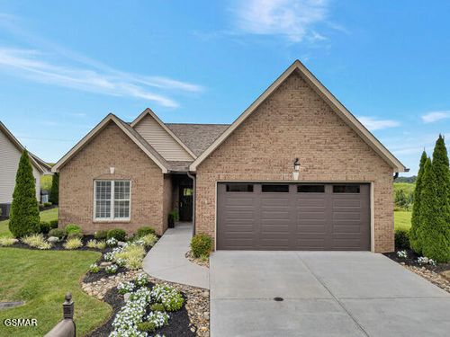 2225 Boulder Crest Ln, Sevierville, TN, 37876-6599 | Card Image