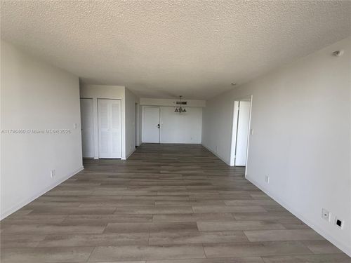 apt-1111-3300 Ne 192nd St, Aventura, FL, 33180-2433 | Card Image