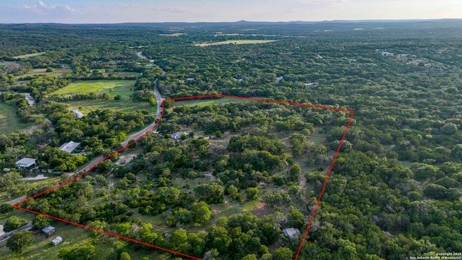 543 Narrows Rd, Home with 0 bedrooms, 0 bathrooms and null parking in Blanco TX | Image 4