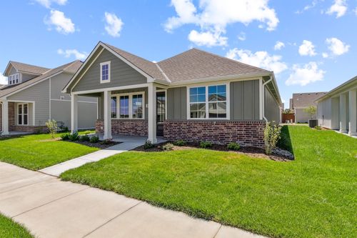313 W Boxthorn Dr, Andover, KS, 67002-5406 | Card Image