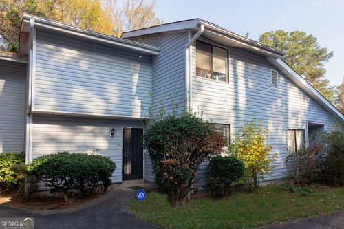 8569 Creekwood Way, Jonesboro, GA, 30238-4355 | Card Image