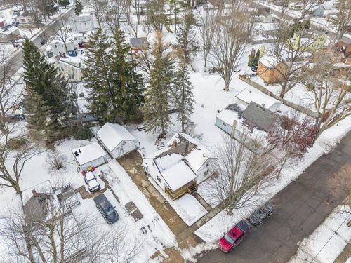 69331 Parker St, Richmond, MI, 48062-1154 | Card Image