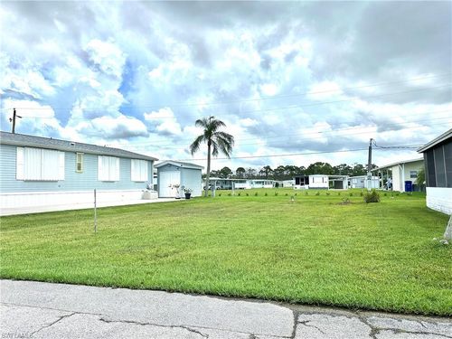 20711 Garden Dr, ESTERO, FL, 33928-2677 | Card Image