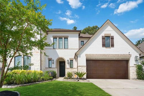 17464 Chestnut Cove Dr, Conroe, TX, 77302-5688 | Card Image