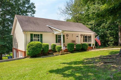 1151 Garrison Dr, Gadsden, AL, 35901-9553 | Card Image