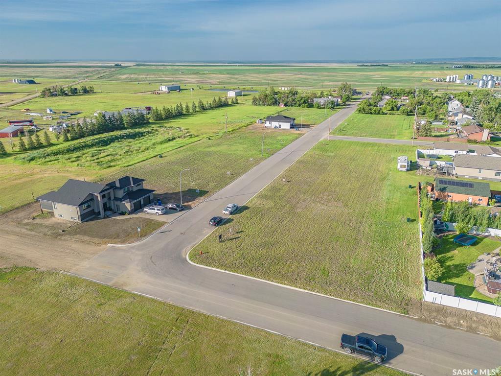 Land in Rouleau 2