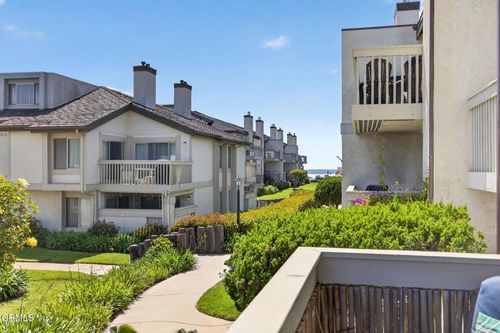 2955 Harbor Boulevard, Oxnard, CA, 93035 | Card Image