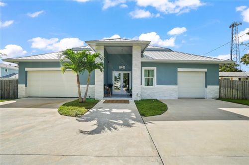 11624 Oak Ln, Seminole, FL, 33778-2923 | Card Image