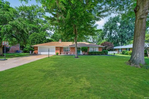 213 N Bayberry Ln, Muncie, IN, 47304-9319 | Card Image