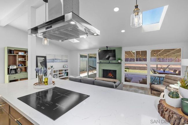 9542 Larrabee Ave, House other with 3 bedrooms, 2 bathrooms and 4 parking in San Diego CA | Image 11