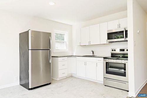 apt-d-614 Rock Creek Rd, CHARLOTTESVILLE, VA, 22903-3833 | Card Image